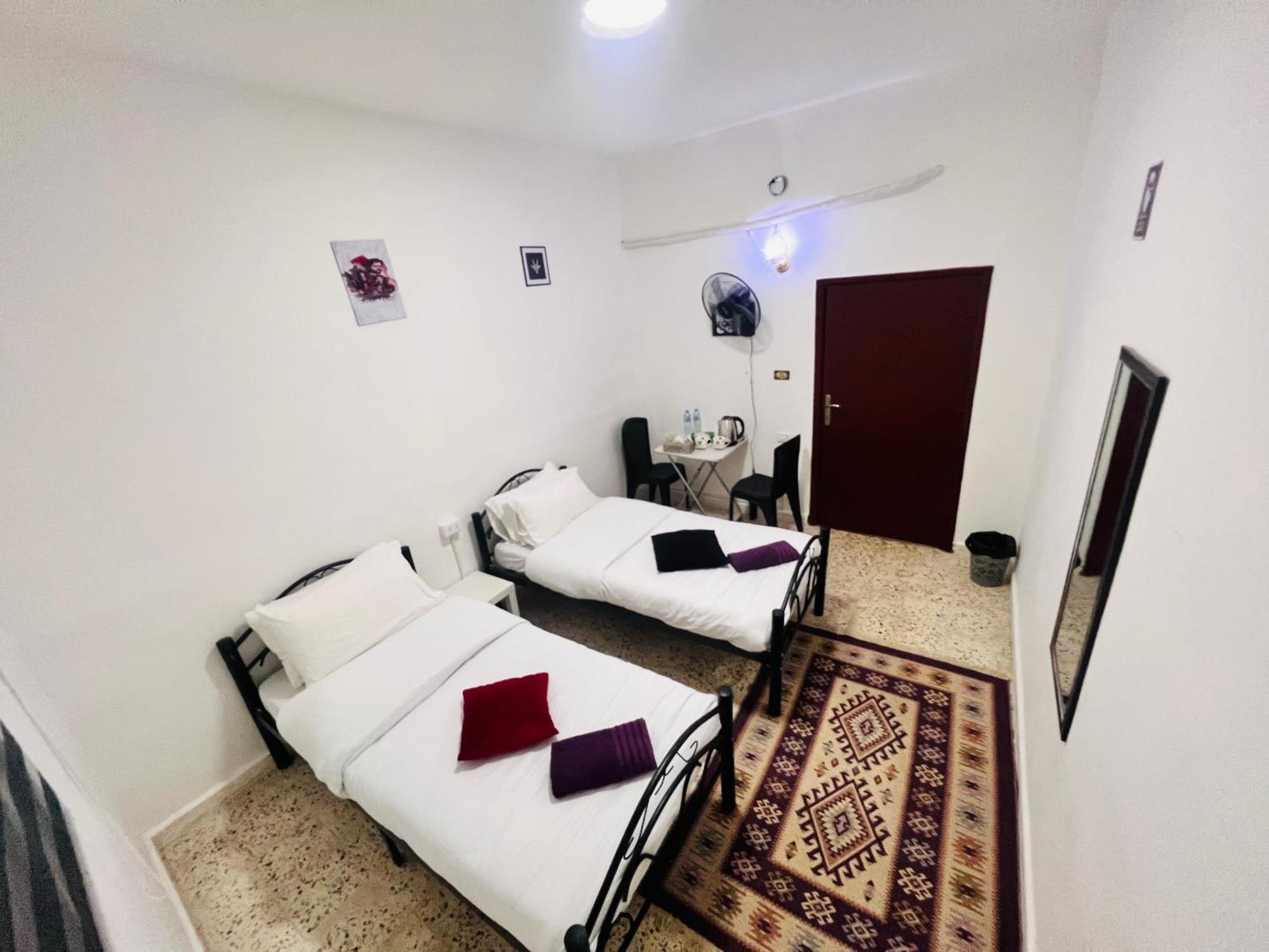 Desert Moon Hostel Ουάντι Μούσα Εξωτερικό φωτογραφία